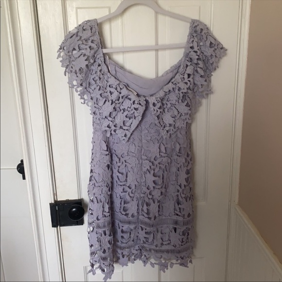 ASTR THE LABEL Off the shoulder lavender dress - Picture 5 of 6